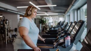 Is a treadmill good for losing belly fat?