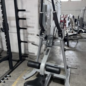 Precor Discovery Series Pull Down